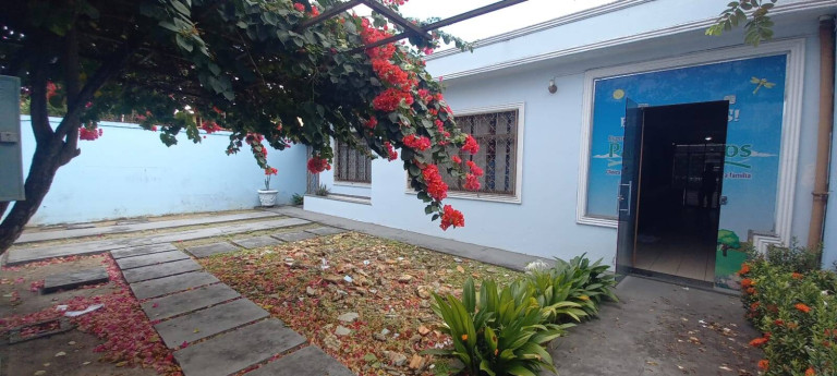 Imagem Casa à Venda, em Chapada - Manaus Imagem Casa à Venda, em Chapada - Manaus