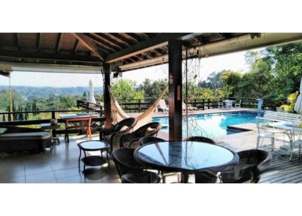 Imagem Casa de Condomínio com 4 Quartos à Venda, 850 m² em Chácara Dos Lagos - Carapicuíba