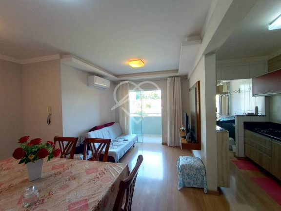 Apartamento com 3 Quartos à Venda, 84 m²