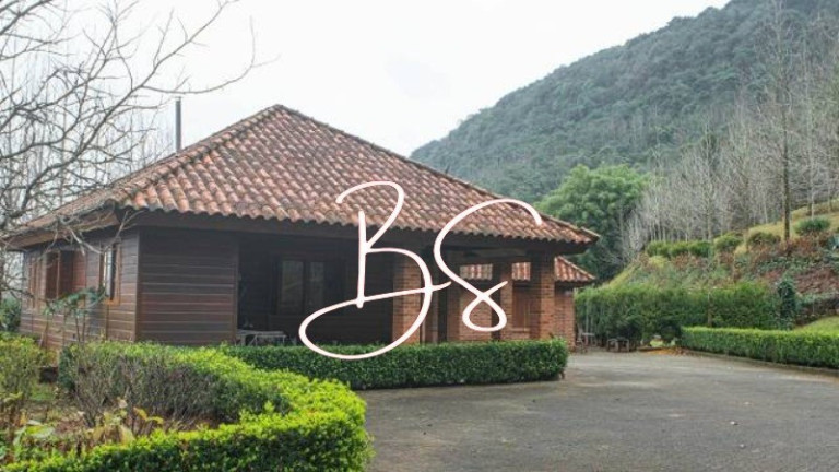 Imóvel com 2 Quartos à Venda,  em Linha Bonita - Gramado