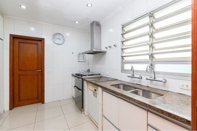 Imagem Casa com 4 Quartos à Venda, em Alto De Pinheiros - São Paulo Imagem Casa com 4 Quartos à Venda, em Alto De Pinheiros - São Paulo