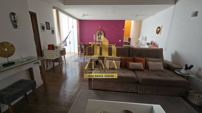 Imagem Casa com 4 Quartos à Venda, 300 m² em Vila Oliveira - Mogi Das Cruzes Imagem Casa com 4 Quartos à Venda, 300 m² em Vila Oliveira - Mogi Das Cruzes