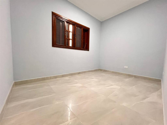 Imagem Casa com 2 Quartos à Venda, em Imperador - Praia Grande Imagem Casa com 2 Quartos à Venda, em Imperador - Praia Grande