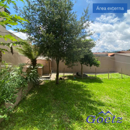 Imagem Sobrado com 4 Quartos à Venda, 330 m² em Colonia Faria - Colombo