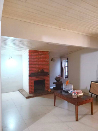 Imagem Casa com 2 Quartos à Venda,  em Itaqui