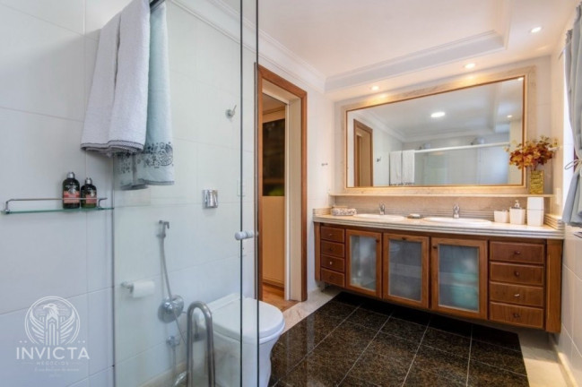 Imagem Apartamento com 5 Quartos à Venda, 340 m² em Centro - Balneário Camboriú