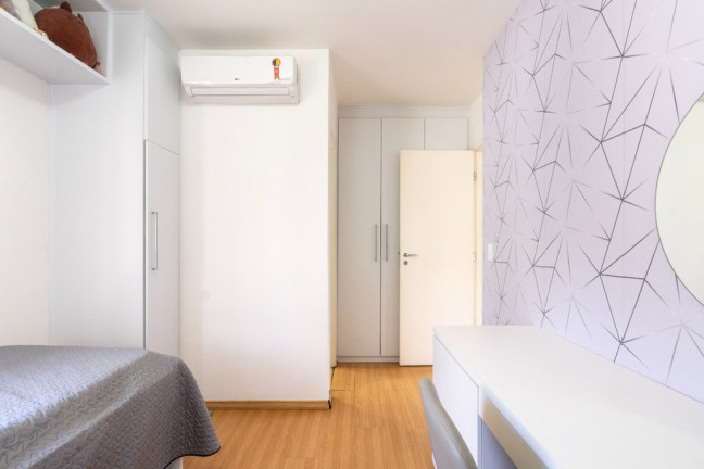 Imagem Casa de Condomínio com 4 Quartos à Venda, 292 m² em Embura - São Paulo Imagem Casa de Condomínio com 4 Quartos à Venda, 292 m² em Embura - São Paulo