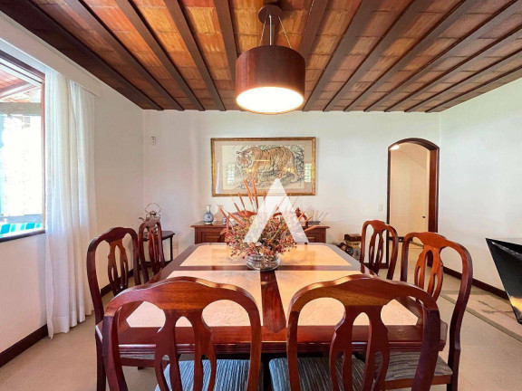 Imagem Casa com 5 Quartos à Venda, 328 m² em Albuquerque - Teresópolis Imagem Casa com 5 Quartos à Venda, 328 m² em Albuquerque - Teresópolis