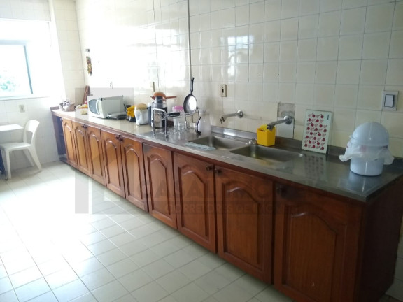 Imagem Apartamento com 4 Quartos à Venda, 200 m² em Batista Campos - Belém