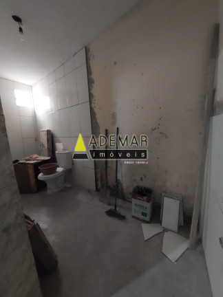 Imagem Casa com 4 Quartos à Venda,  em Diadema