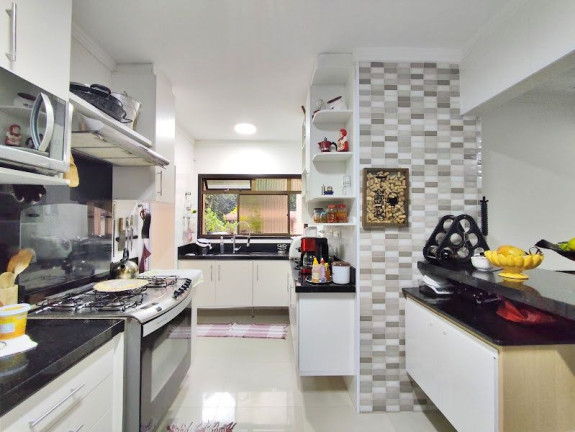 Imagem Apartamento com 3 Quartos à Venda, 125 m² em Pitangueiras - Guarujá Imagem Apartamento com 3 Quartos à Venda, 125 m² em Pitangueiras - Guarujá