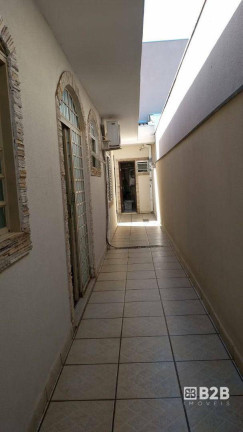 Imagem Casa com 3 Quartos à Venda, 210 m² em Vila Nova Cidade Universitaria - Bauru