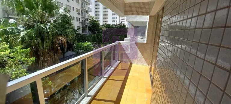 Apartamento com 3 Quartos à Venda, 125 m² em Pitangueiras - Guarujá