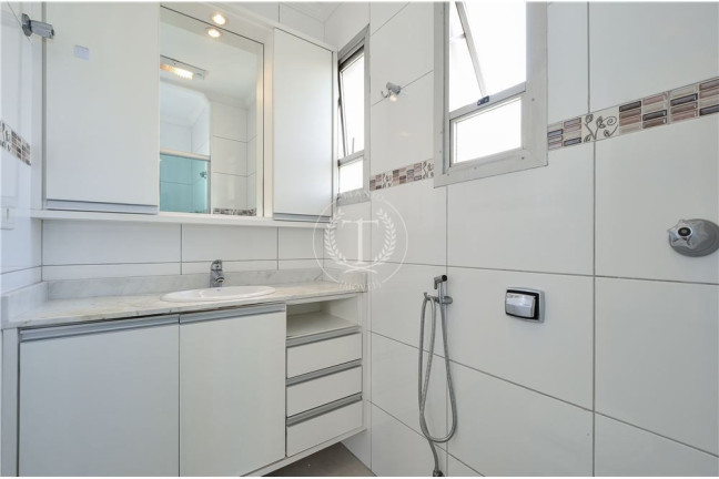 Imagem Apartamento com 2 Quartos à Venda, 90 m² em Campo Belo - São Paulo