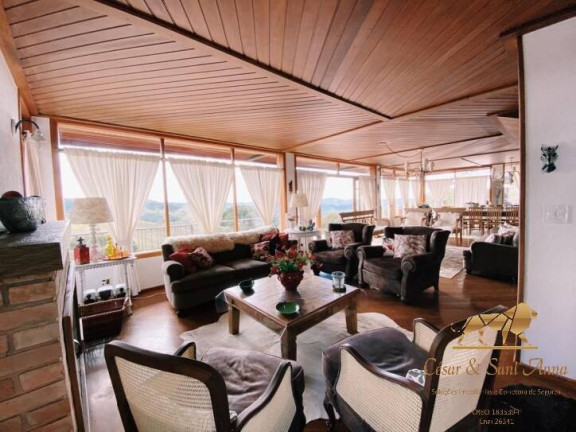 Imagem Casa com 5 Quartos para Temporada, 240 m² em Descansópolis - Campos Do Jordão