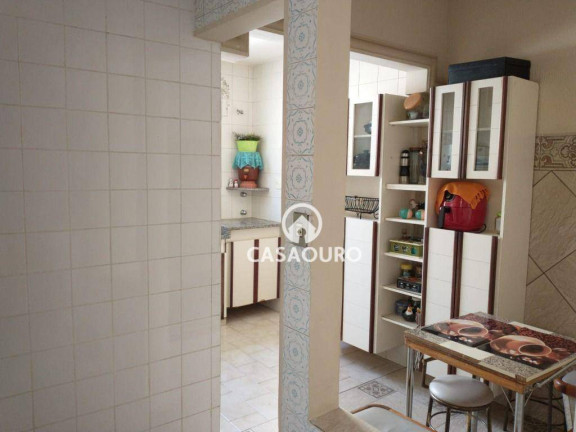 Imagem Apartamento com 3 Quartos à Venda, 135 m² em Santo Antônio - Belo Horizonte Imagem Apartamento com 3 Quartos à Venda, 135 m² em Santo Antônio - Belo Horizonte