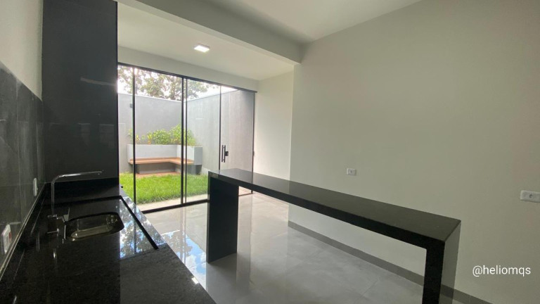 Imagem Casa com 3 Quartos à Venda, 120 m² em Jardim Seminário - Campo Grande Imagem Casa com 3 Quartos à Venda, 120 m² em Jardim Seminário - Campo Grande