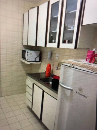 Imagem Apartamento com 3 Quartos à Venda, 85 m² em Stiep - Salvador