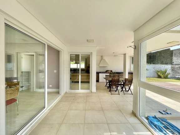 Imagem Casa com 4 Quartos à Venda, 333 m² em Bosque Do Vianna - Cotia Imagem Casa com 4 Quartos à Venda, 333 m² em Bosque Do Vianna - Cotia