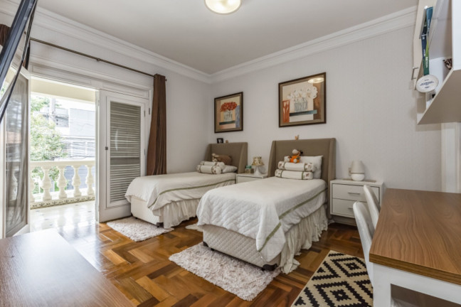 Imagem Imóvel com 3 Quartos à Venda, 256 m² em Jardim Europa - São Paulo