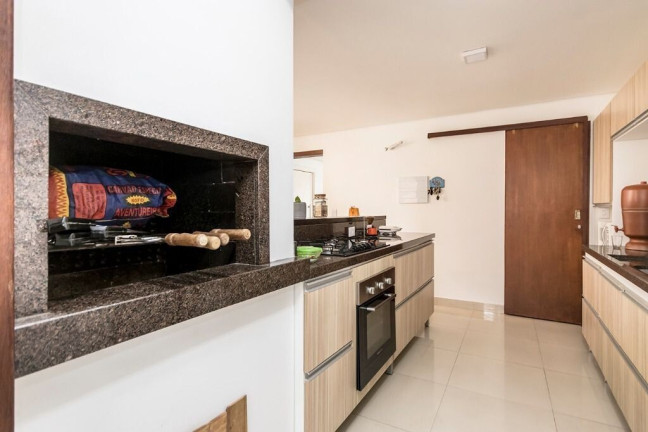 Imagem Casa de Condomínio com 3 Quartos à Venda, 180 m² em Mário Quintana - Porto Alegre