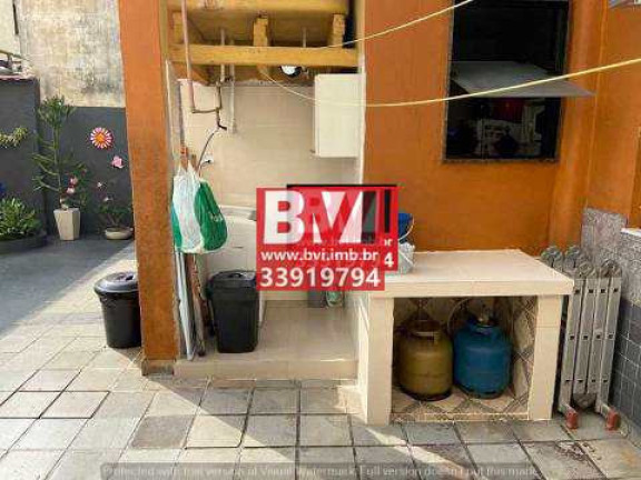 Imagem Casa com 2 Quartos à Venda, 90 m² em Vila Da Penha - Rio De Janeiro Imagem Casa com 2 Quartos à Venda, 90 m² em Vila Da Penha - Rio De Janeiro