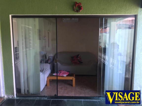 Imagem Casa com 2 Quartos à Venda, 250 m² em Jd. Do Vale - Jacareí Imagem Casa com 2 Quartos à Venda, 250 m² em Jd. Do Vale - Jacareí