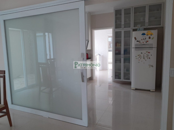 Imagem Casa com 3 Quartos à Venda, 333 m² em Estância Das Flores - Jaguariúna