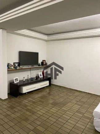 Imagem Casa com 3 Quartos à Venda, 360 m² em Cordeiro - Recife