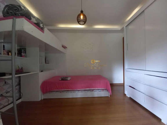 Imagem Casa com 3 Quartos à Venda, 160 m² em Panorama - Teresópolis Imagem Casa com 3 Quartos à Venda, 160 m² em Panorama - Teresópolis