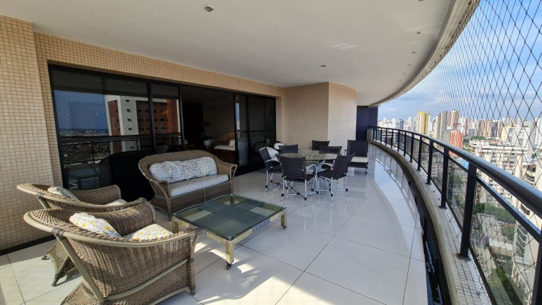 Imóvel com 4 Quartos à Venda, 385 m² em Jurunas - Belém