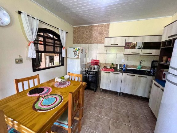 Imagem Casa com 2 Quartos à Venda, 72 m² em Barra Do Sai - Itapoá Imagem Casa com 2 Quartos à Venda, 72 m² em Barra Do Sai - Itapoá