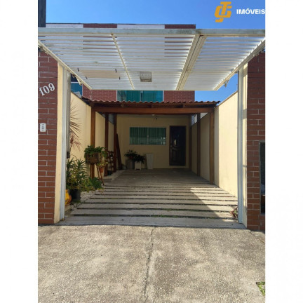 Sobrado com 2 Quartos à Venda, 94 m² em Santa Regina  - Camboriú