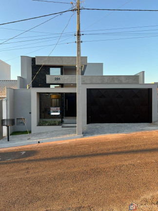 Casa com 3 Quartos à Venda, 146 m² em Afonso Queiroz - Patos De Minas