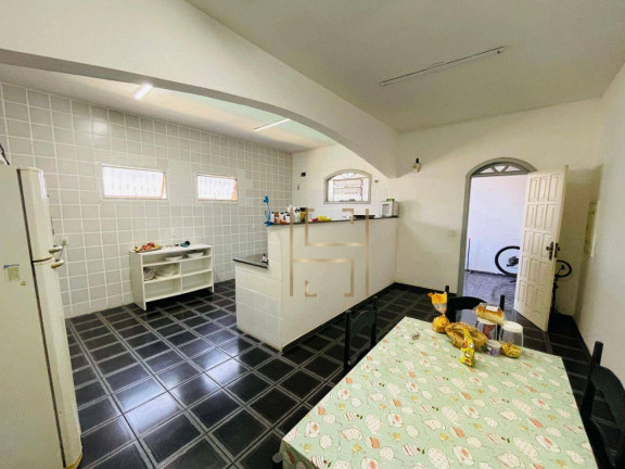 Imagem Casa com 5 Quartos à Venda, 352 m² em Valparaíso - Serra Imagem Casa com 5 Quartos à Venda, 352 m² em Valparaíso - Serra