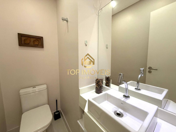Imagem Apartamento com 3 Quartos à Venda, 175 m² em Pitangueiras - Guarujá