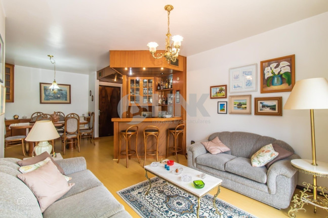 Imagem Apartamento com 3 Quartos à Venda, 121 m² em Auxiliadora - Porto Alegre Imagem Apartamento com 3 Quartos à Venda, 121 m² em Auxiliadora - Porto Alegre