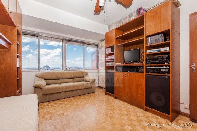 Imagem Apartamento com 3 Quartos à Venda, 205 m² em Centro - Porto Alegre