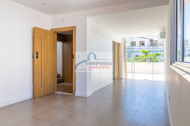 Imagem Cobertura com 3 Quartos à Venda, 237 m² em Copacabana - Rio De Janeiro Imagem Cobertura com 3 Quartos à Venda, 237 m² em Copacabana - Rio De Janeiro