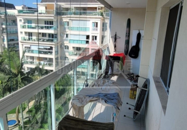 Imagem Imóvel com 4 Quartos à Venda, 200 m² em Barra Da Tijuca - Rio De Janeiro