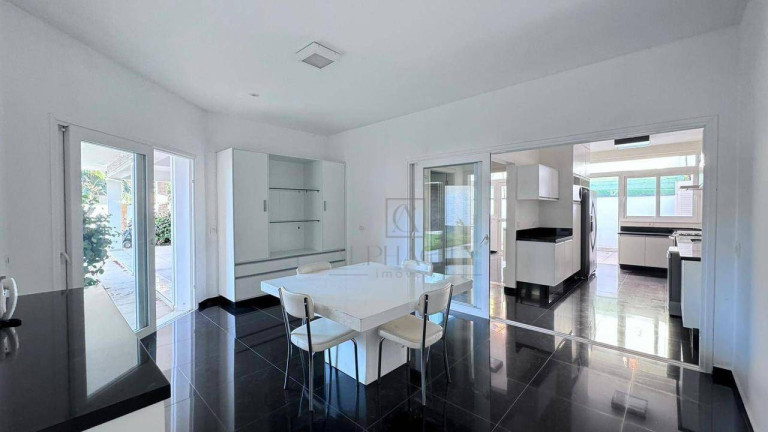 Imagem Casa com 4 Quartos para Alugar, 515 m² em Alphaville 0 - Barueri