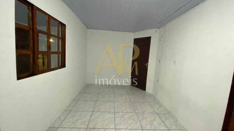 Imagem Casa com 8 Quartos à Venda, 250 m² em Serraria - São José