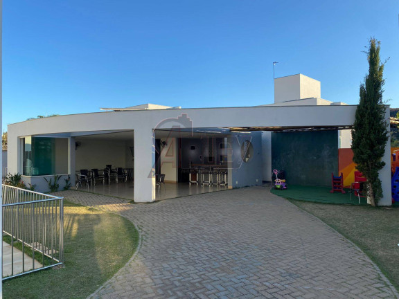 Imagem Casa com 4 Quartos à Venda, em Ibituruna - Montes Claros Imagem Casa com 4 Quartos à Venda, em Ibituruna - Montes Claros