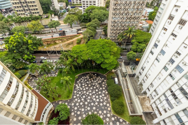 Imagem Apartamento com 3 Quartos à Venda, 178 m² em Itaim Bibi - São Paulo