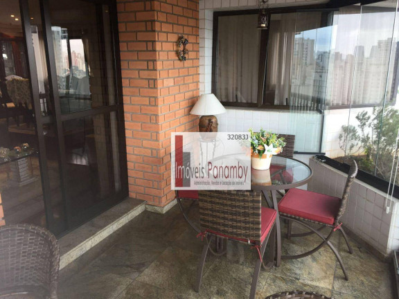 Apartamento com 4 Quartos à Venda, 200 m² em Moema - São Paulo