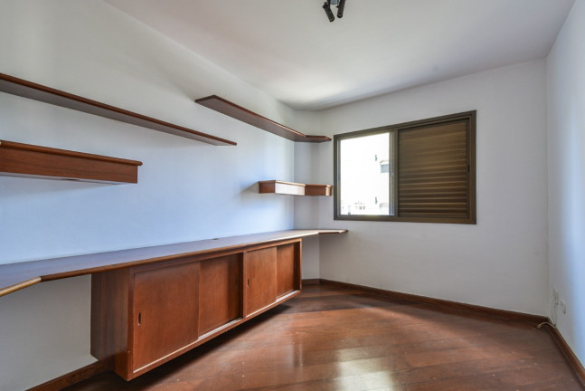 Imagem Apartamento com 3 Quartos à Venda, 105 m² em Moema - São Paulo