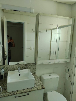 Imagem Apartamento com 2 Quartos à Venda, 56 m²