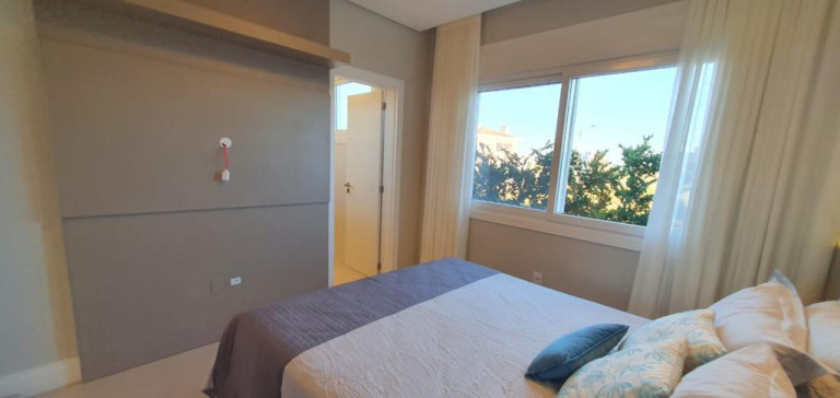 Imagem Casa com 4 Quartos à Venda, 300 m² em Village - Capao Da Canoa Imagem Casa com 4 Quartos à Venda, 300 m² em Village - Capao Da Canoa