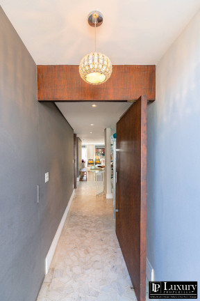 Imagem Casa com 4 Quartos à Venda, 411 m² em Moema - São Paulo Imagem Casa com 4 Quartos à Venda, 411 m² em Moema - São Paulo