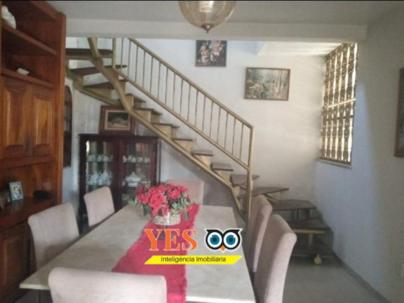 Casa com 6 Quartos à Venda, 180 m² em Santa Mônica - Feira De Santana